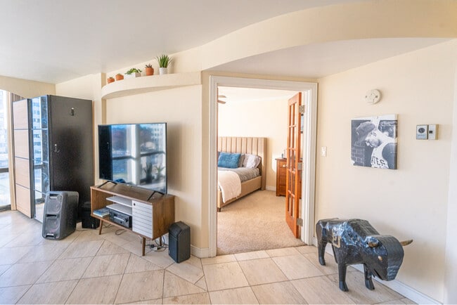 Photo - 3100 E Cherry Creek S Dr Unit 503