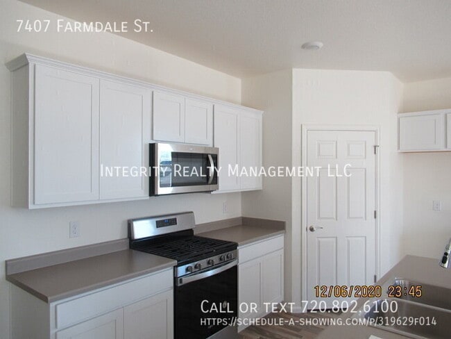 Photo - 7407 Farmdale St