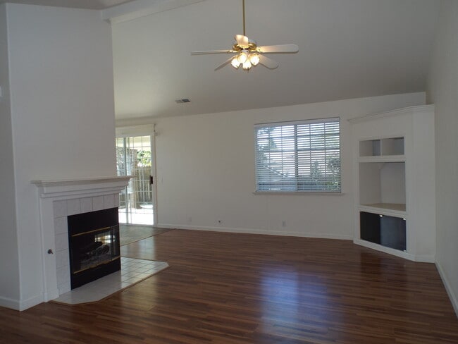 Photo - Gorgeous House in California Park Neighbor...