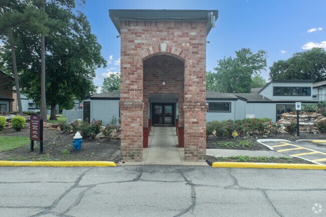 Alternar - Falls of Gessner