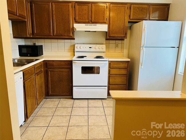 Photo - 630 Lex Dr
