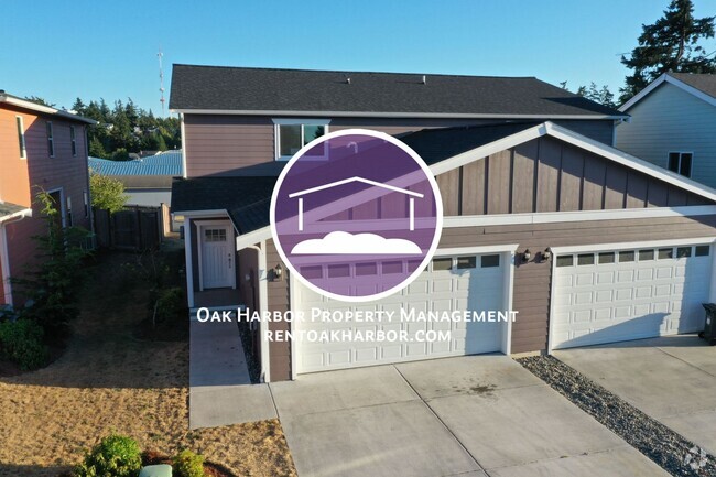 Building Photo - 3 Bed 2.5 Bath - Modern Townhome - Hillcre...