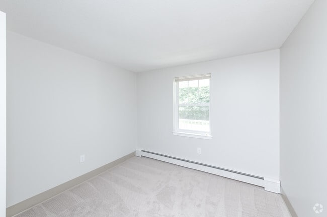 2 BR, 2 BA