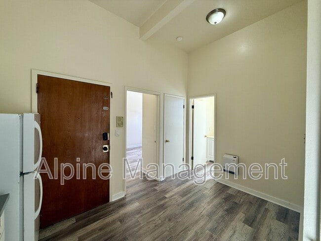 Photo - 2315 Mission St