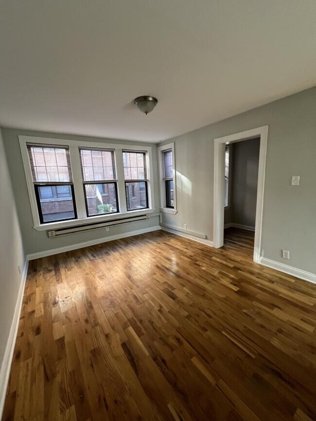 Photo - 0 bedroom in Chicago IL 60640