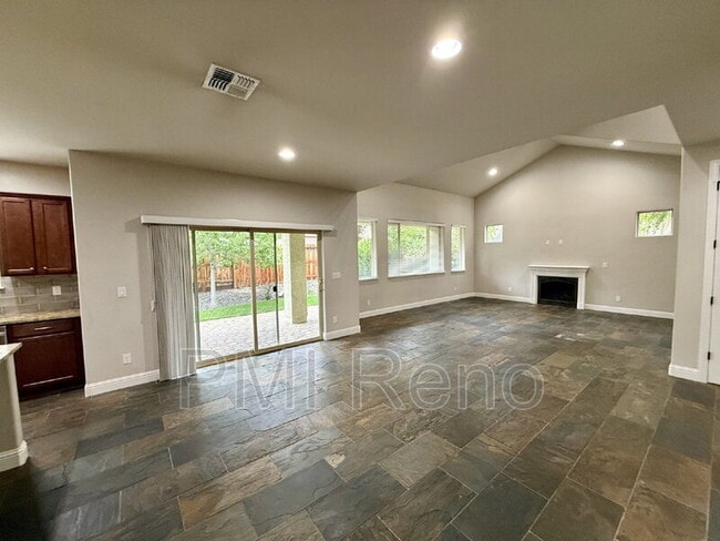 Photo - 5989 Sweet Cherry Dr