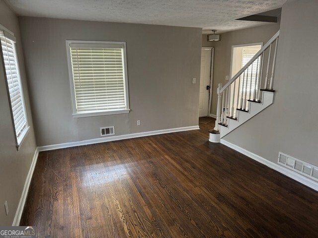 Photo - 1307 Lorenzo Dr SW