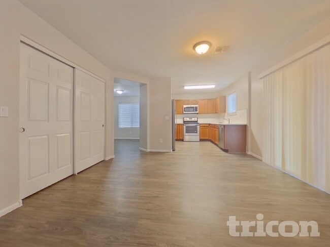 Photo - 23634 W Tamarisk Ave