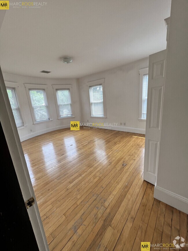 Building Photo - 44 Champney St Unit champney st boston Rental