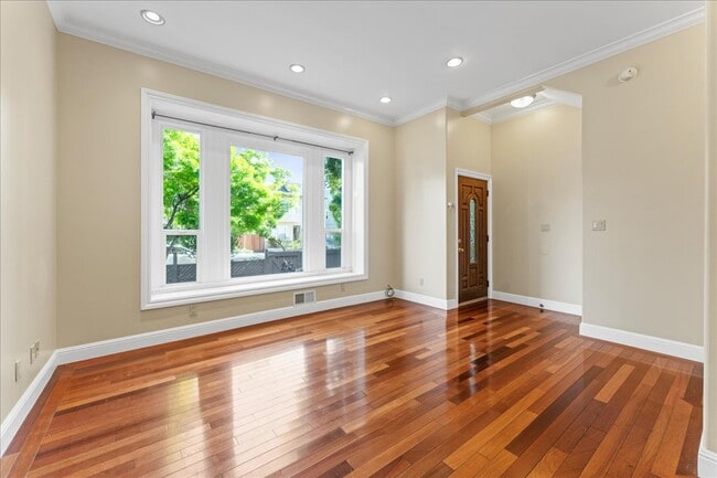 Photo - 2117 Ashby Ave