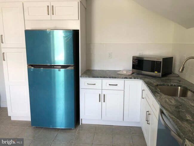 Photo - 3605 Indian Queen Ln
