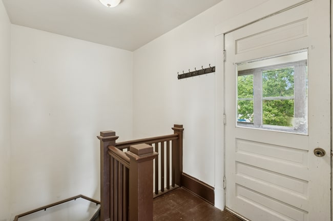 Photo - 3242 Hayes St NE Unit 2