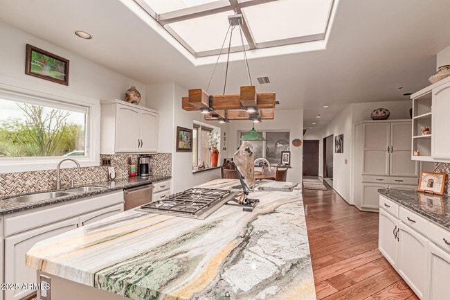 Photo - 9833 E Miramonte Dr