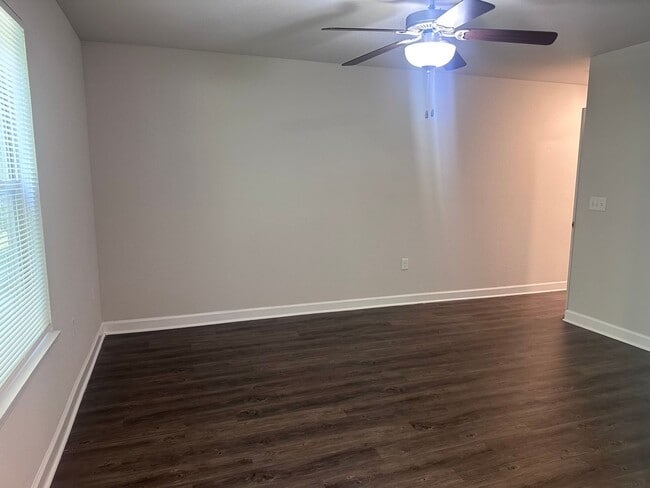 Photo - 3 Bed | 2.5 Bath | 1 Car Garage Townhome in Grain Valley