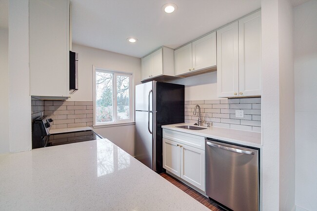 Photo - 2bd/1ba Kirkland Condo Unit G201