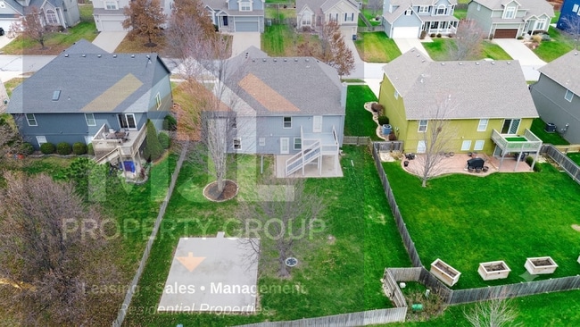 Photo - Beautiful 4 Bedroom / 3 Bath Home in Olathe