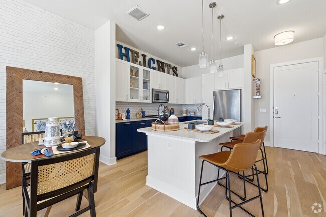 Interior Photo - Foundry on 19th