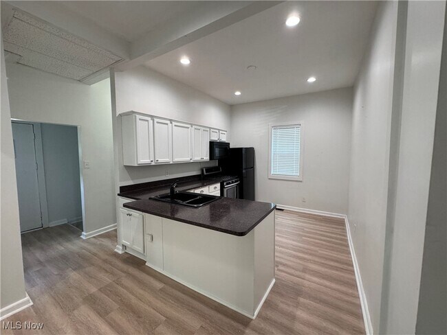 Photo - 3820 John Ave