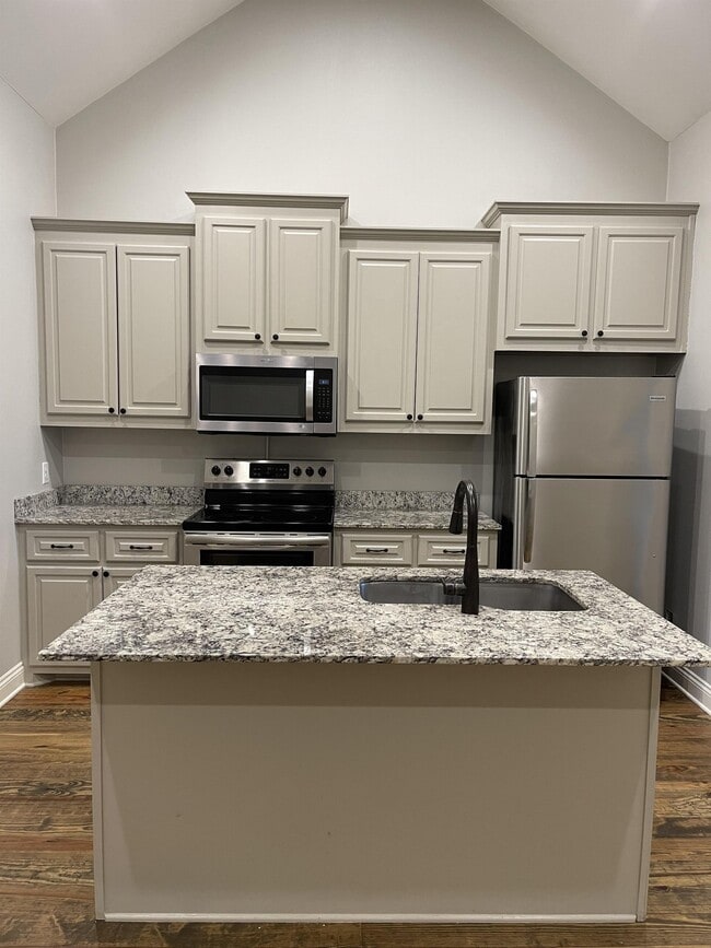 Photo - 9970 Hwy 165