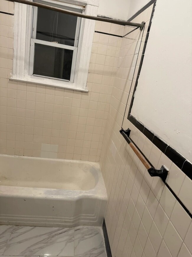 501 Paige St Unit 2