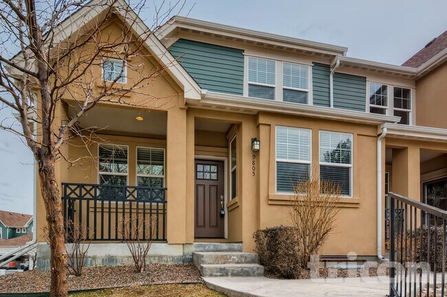 Photo - 9805 W Hinsdale Pl