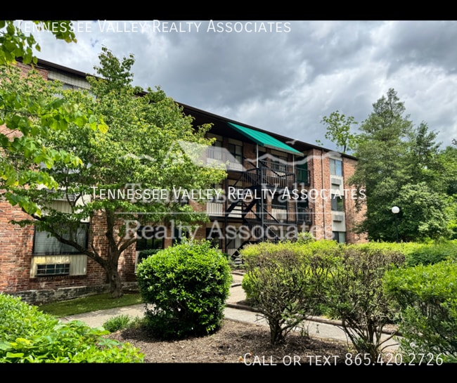 Photo - 2718 Painter Ave SW