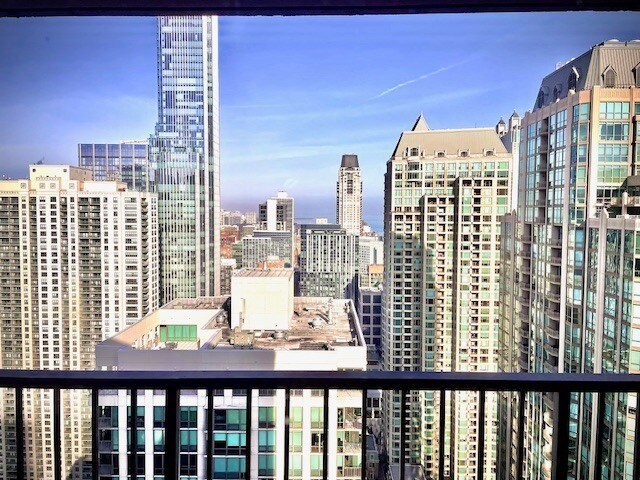 Photo - 10 E Ontario St Unit 4907