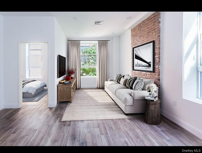 Photo - 1062 Clay Ave Unit 2B