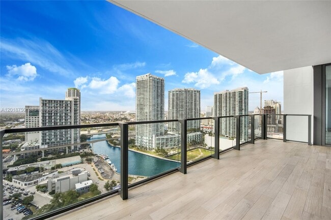 Photo - 68 SE 6th St Unit 2310