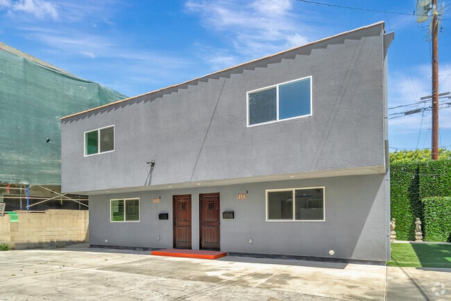 Building Photo - 5193 W 20th St Rental