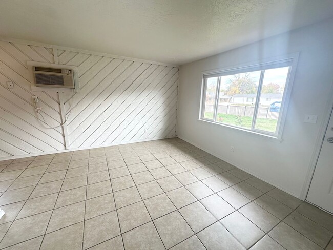 Photo - 207 N Indiana Ave Unit 207-3