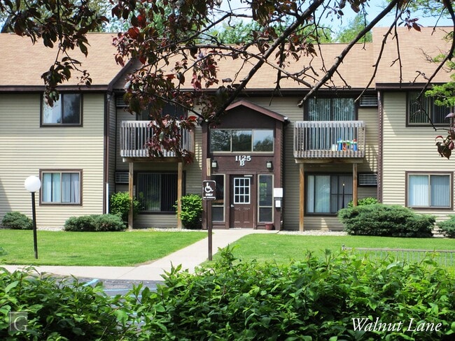 Building Photo - 1125 144th Ave Unit #1125