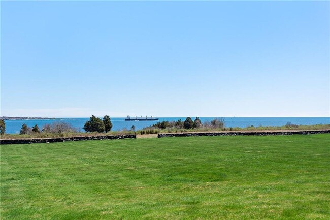 Photo - 597 Beavertail Rd