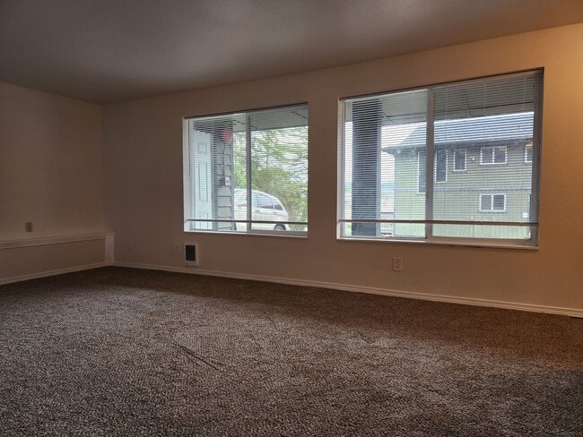 Photo - 9717 Danwood Ln NW Unidad Danwood 9717 - #2