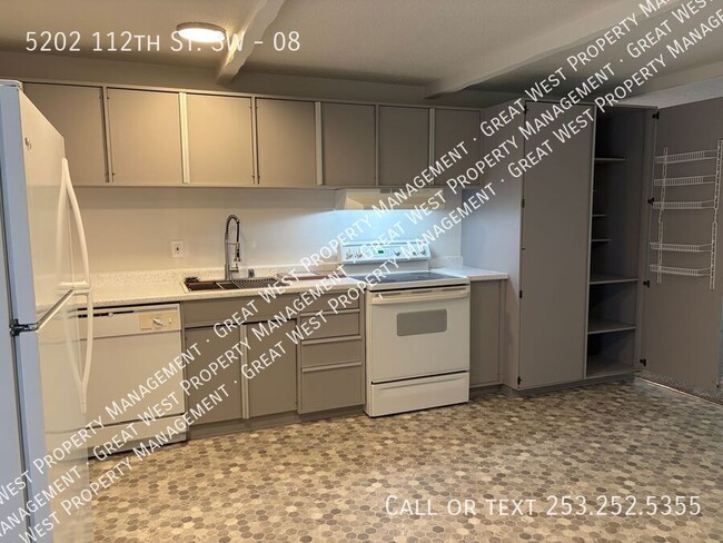 5202 112th St SW Unit 08