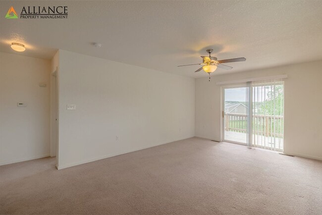 Photo - Town Home in West Manhattan!