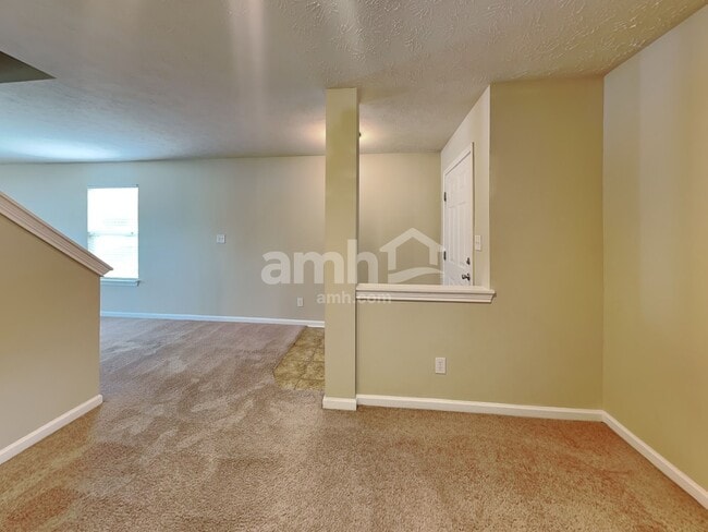 Photo - 7161 Lakeland Trails Blvd