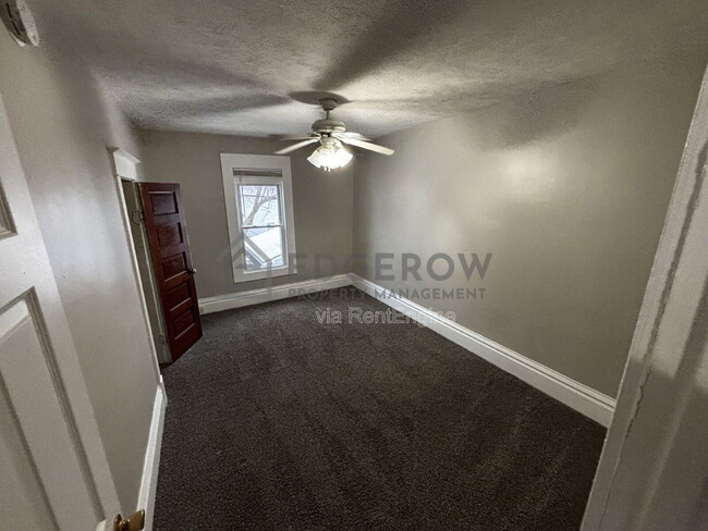 Photo - 742 Mc Reynolds Ave NW