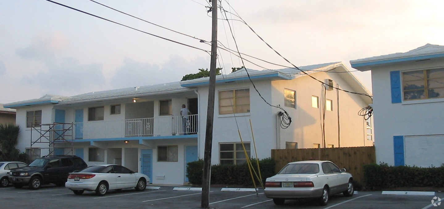 Cypress Cove Apartments - Cypress Cove Apartments