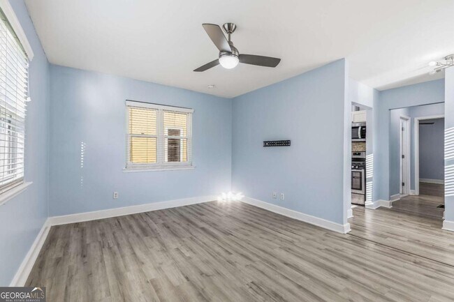 Photo - 1780 John Calvin Ave