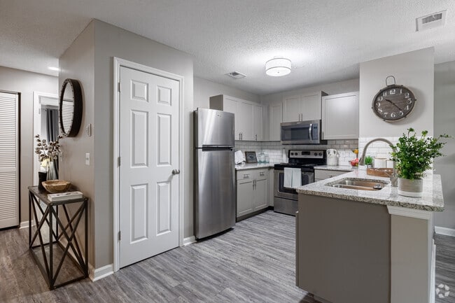 The Osprey - 1BR, 1BA - 790SF