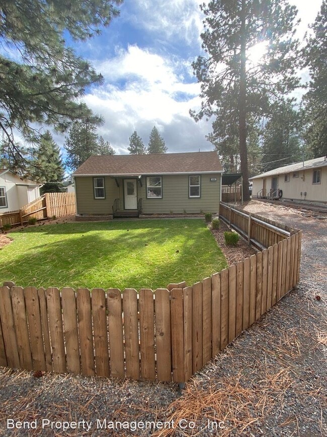 3 br, 1 bath House - 1459 NW Kingston - 3 br, 1 bath House - 1459 NW Kingston
