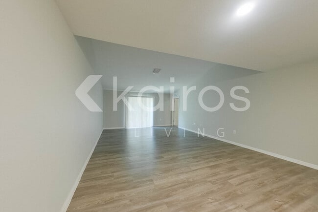 Photo - 9143 Aegean Cir