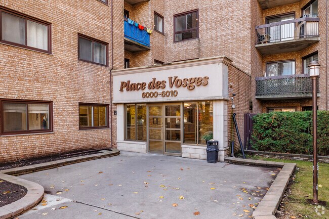 Photo - Place Des Vosges 6000-6010