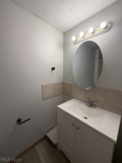 Photo - 3028 W 104th St