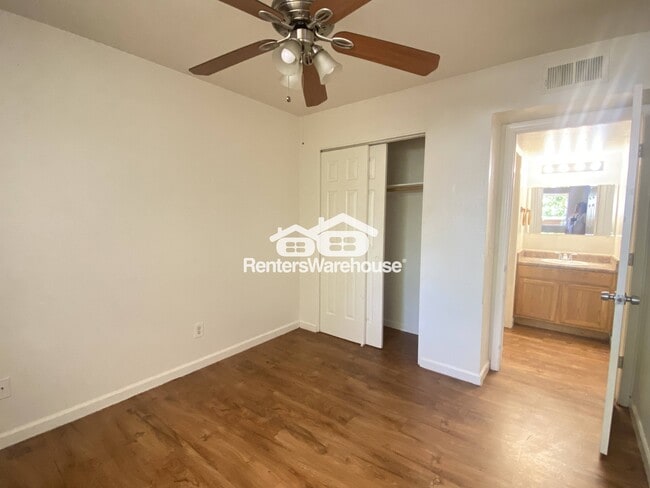 Photo - 325 S Pioneer