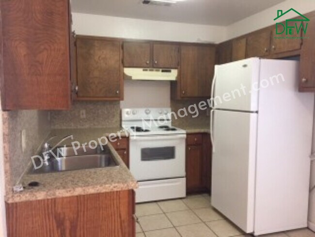 Photo - Walnut Apartments