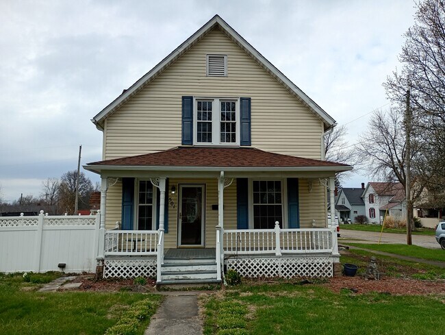 Photo - 501 W Main St