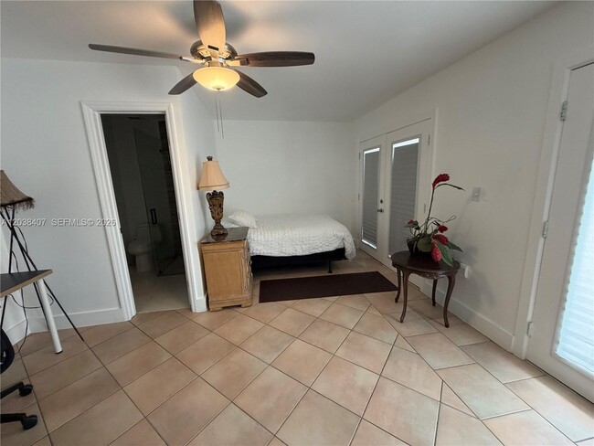 Photo - 5931 SW 148th Pl Unit 1