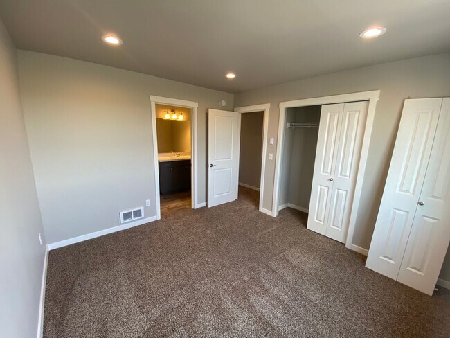 Photo - NO1418 Unit C